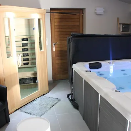 Maison Avec Piscine, Jacuzzi Et Sauna Privatifs - Mas De Nebbas Aix-en-Provence